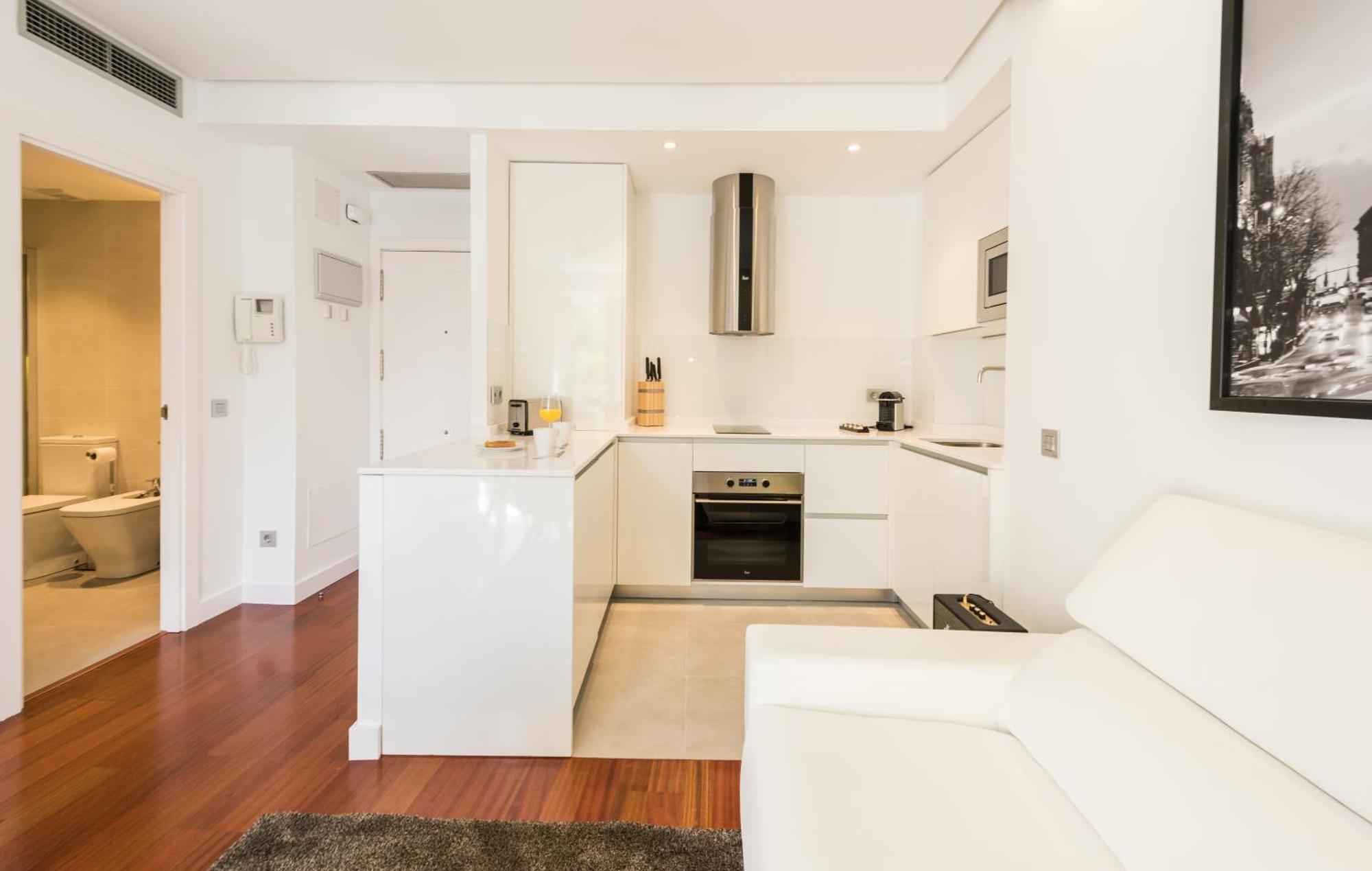 Santa Ana Plaza Apartment Madrid Bilik gambar