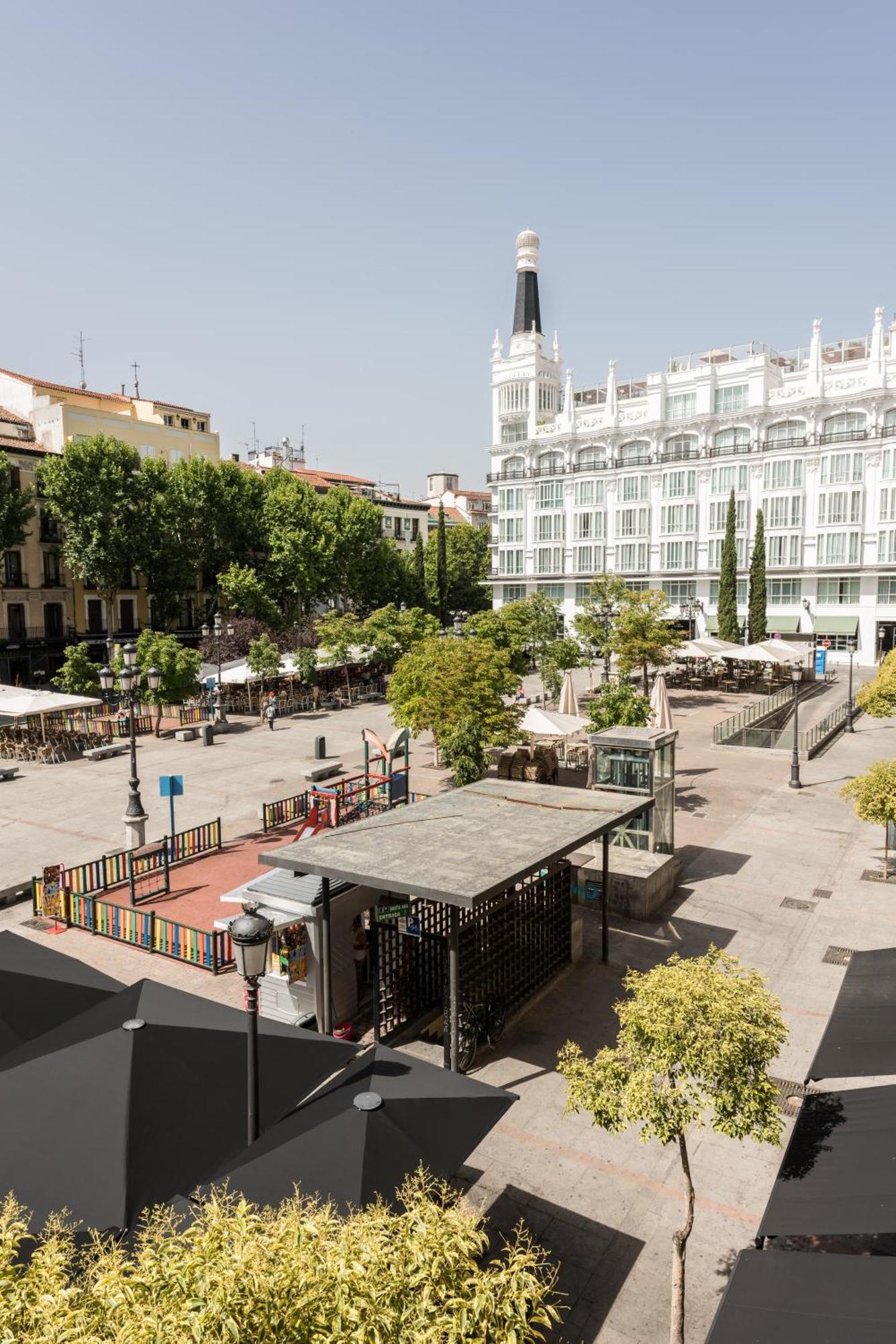 Santa Ana Plaza Apartment Madrid Bilik gambar
