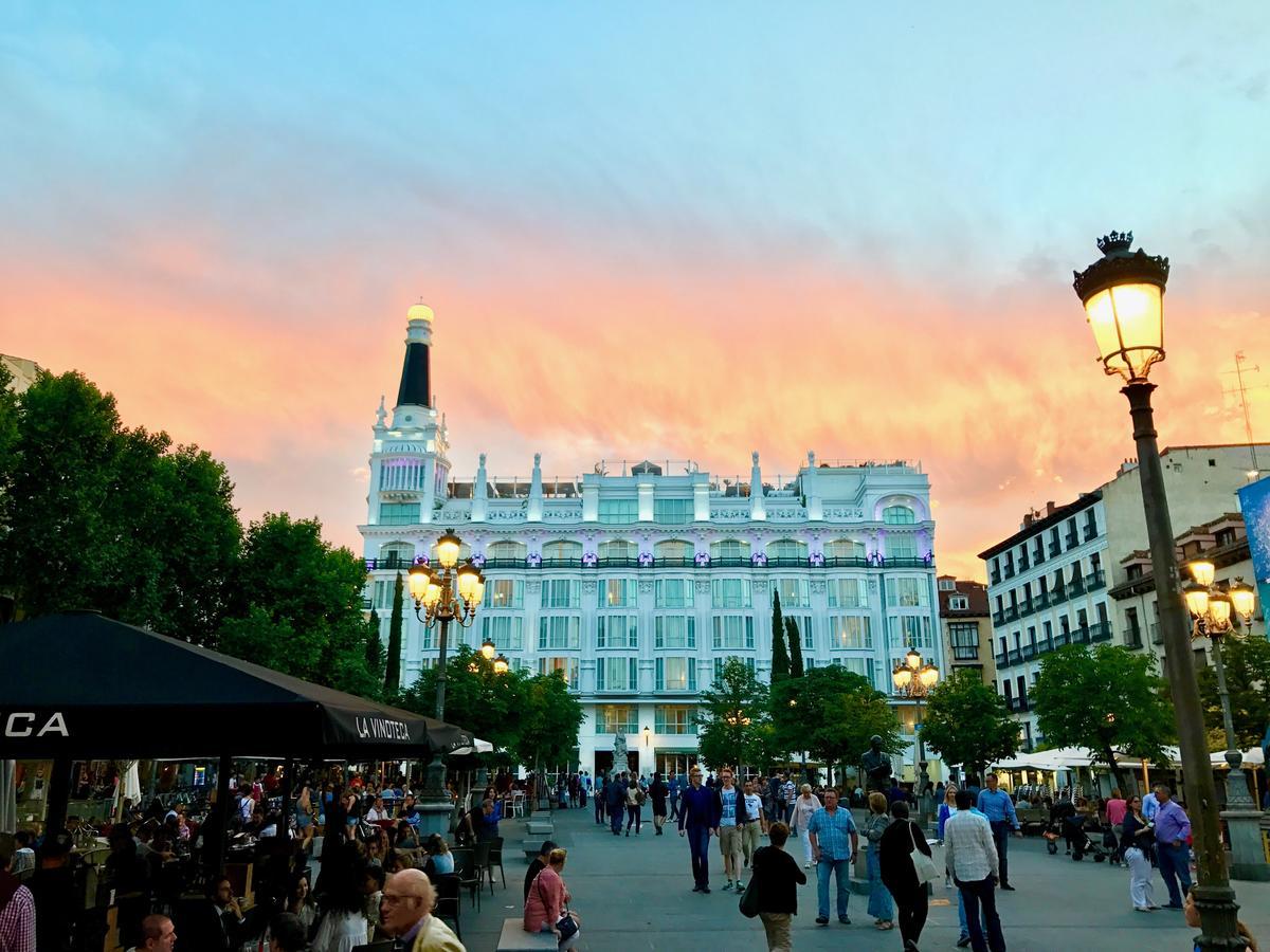 Santa Ana Plaza Apartment Madrid Luaran gambar